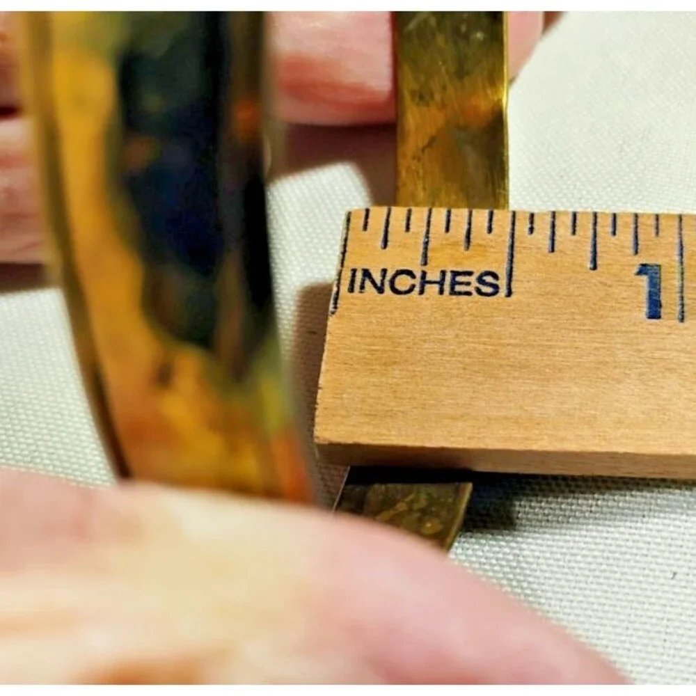 Vintage Bangle Bracelet Textured Hammered Brass Boho Classic Beauty MCM EUC